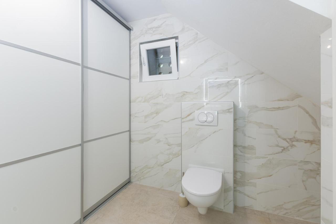 Holiday home Ena Near Amphitheater Pula